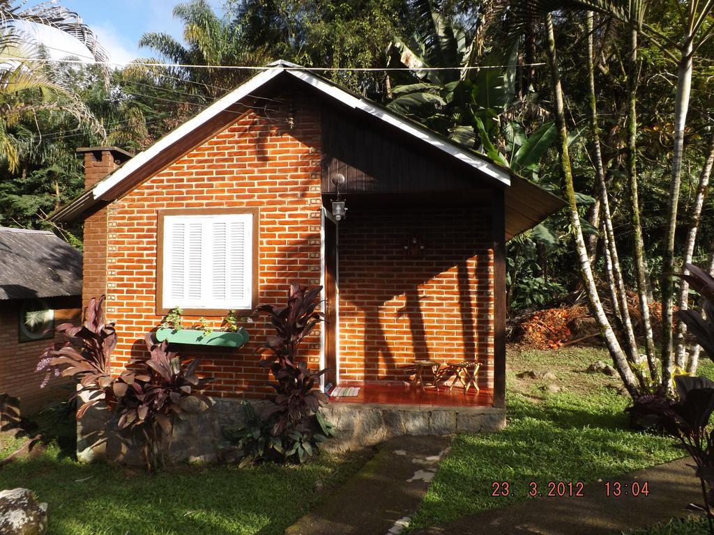 Pousada Quintal Das Pedras Penedo  Esterno foto