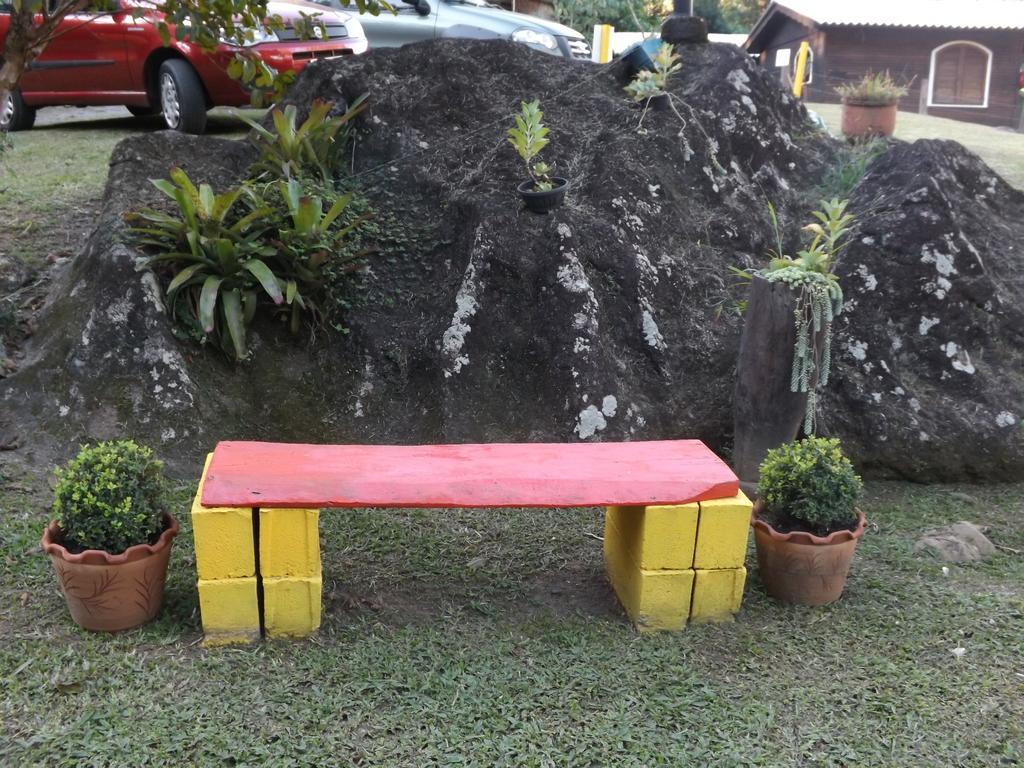 Pousada Quintal Das Pedras Penedo  Esterno foto