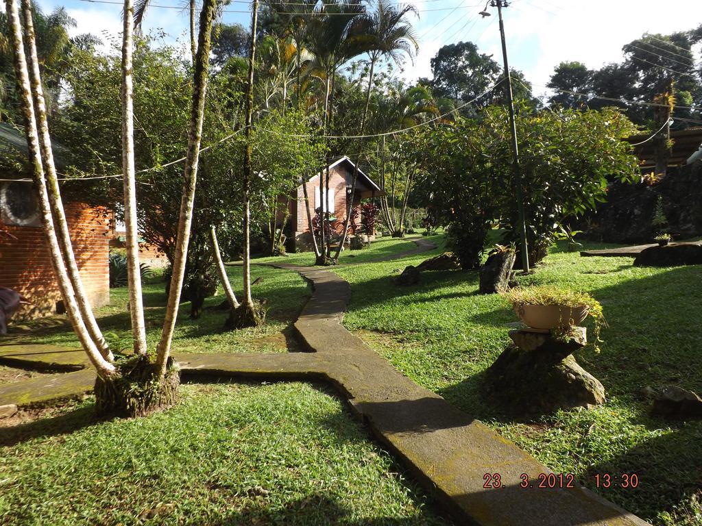 Pousada Quintal Das Pedras Penedo  Esterno foto